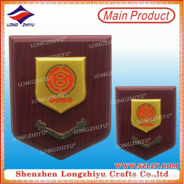 Commemorative Aluminum Plate Wood Shield Plaque for Sale
